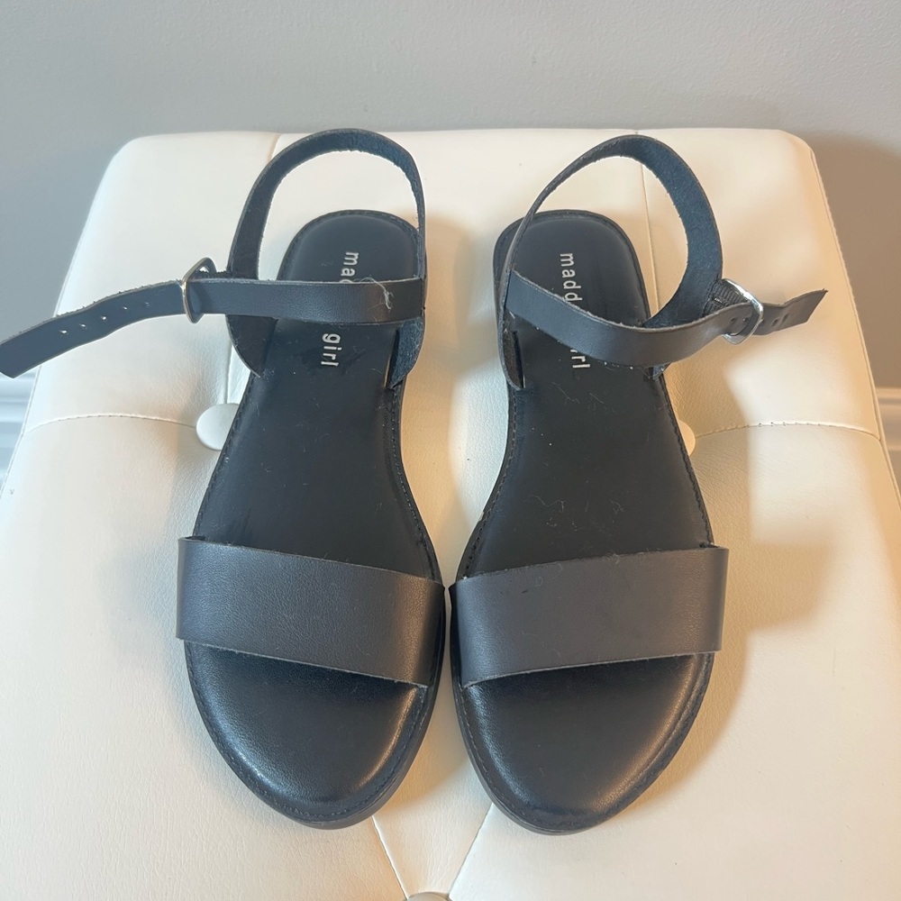 New Madden Girl flat sandals, size 8